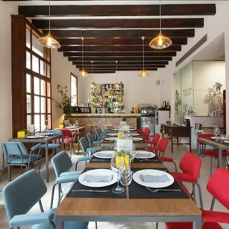 Hotel Ti Maria Maria De La Salut