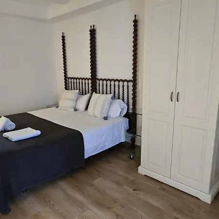 Hotel Ti Maria Maria De La Salut